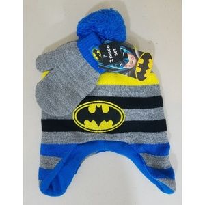 Batman Winter Hat and Gloves Set